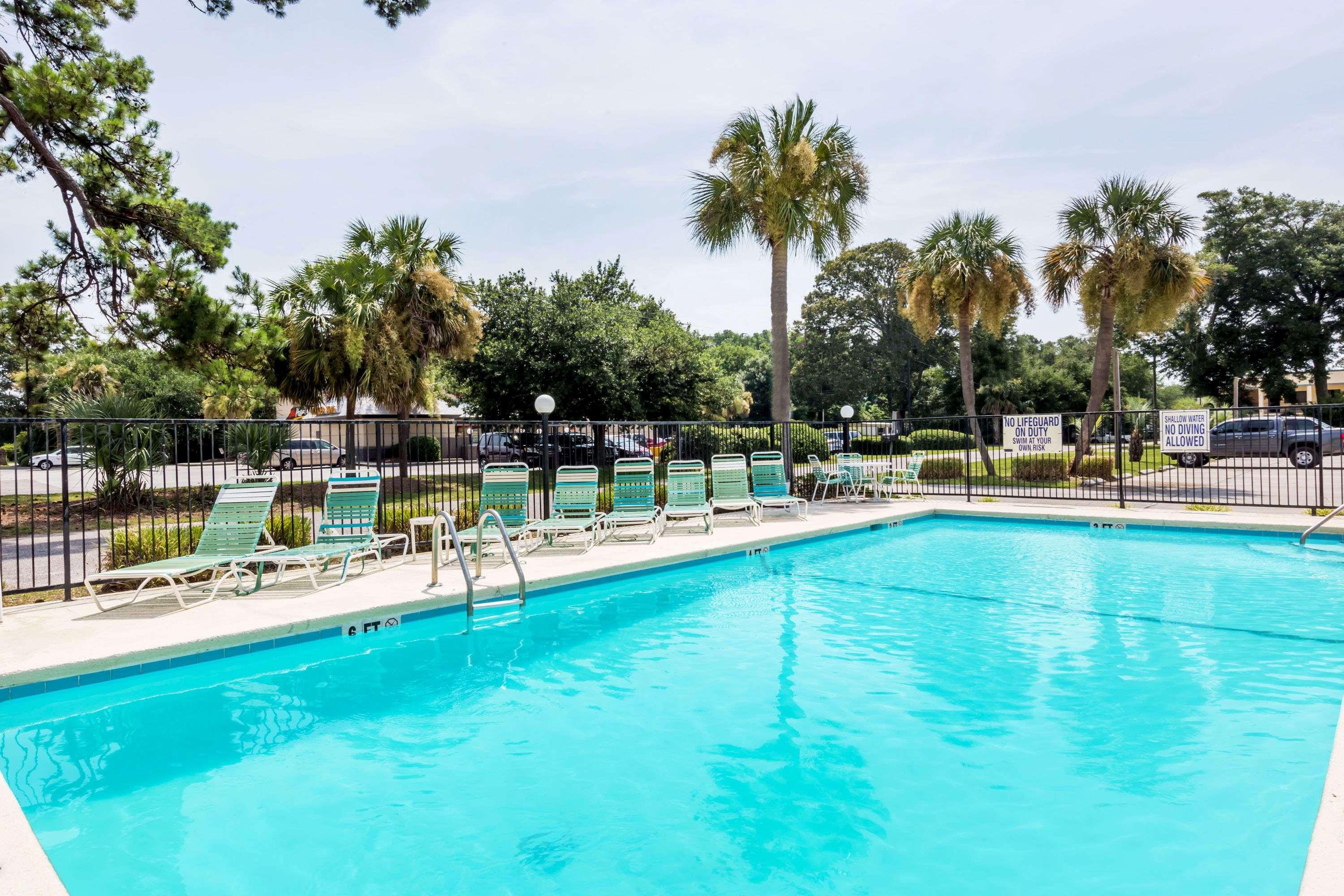 Days By Wyndham 2* Little River