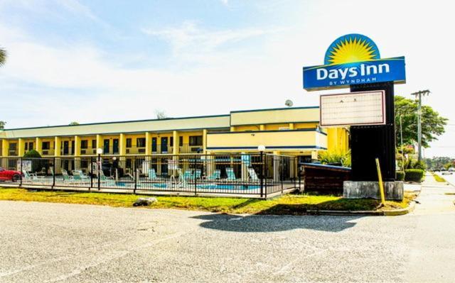 Days By Wyndham Hotel 2*